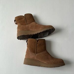 Ugg Kristin Wedge boots, nwt. Size 8.5. Chestnut